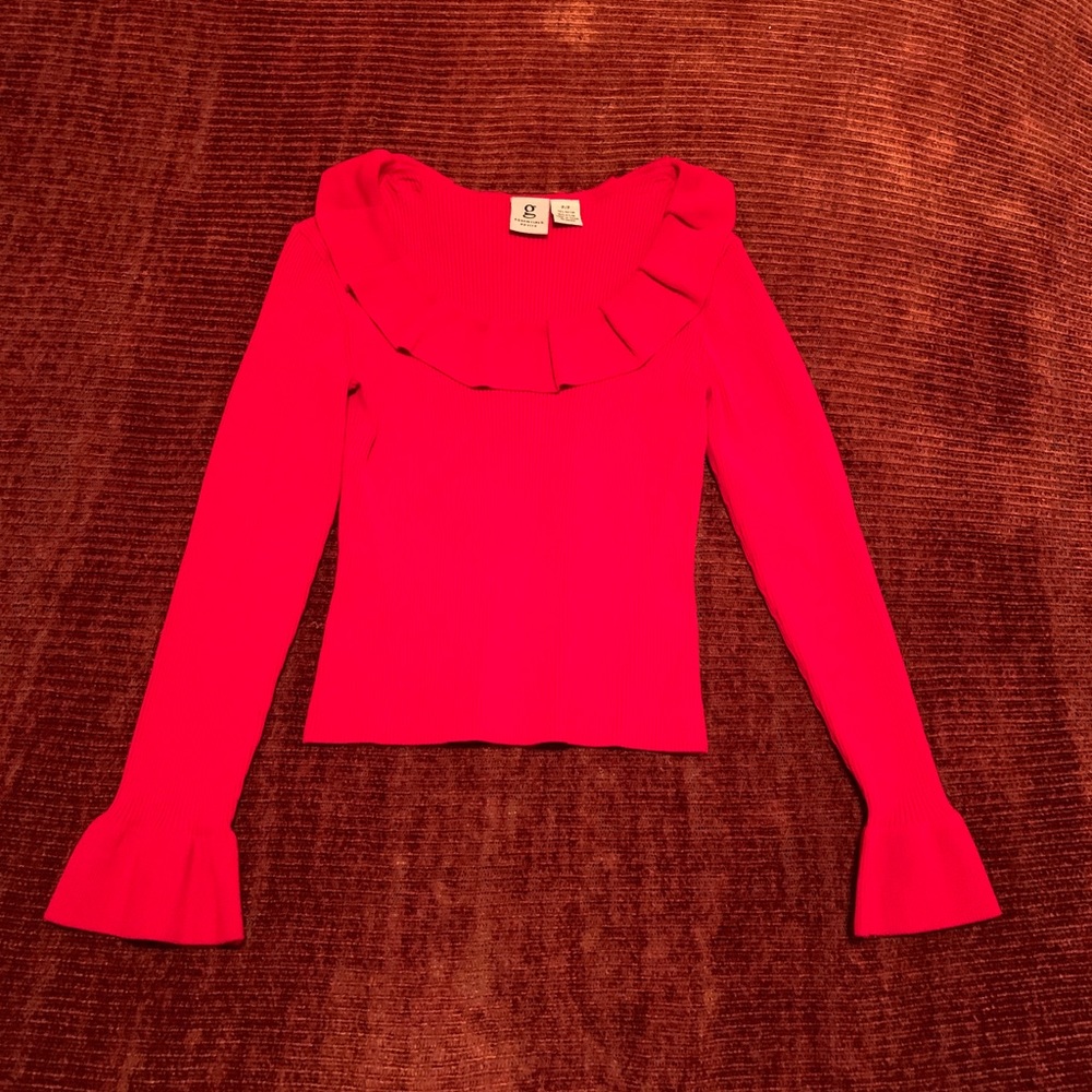Red Long-Sleeve Ruffled Crop Top (Ribbed) - Picture 11 of 14